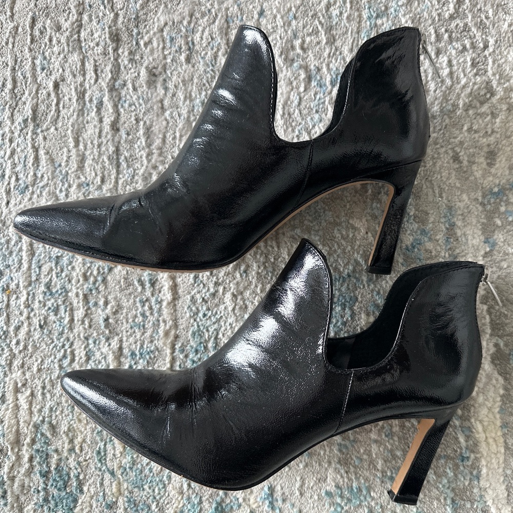 Vince Camuto Booties